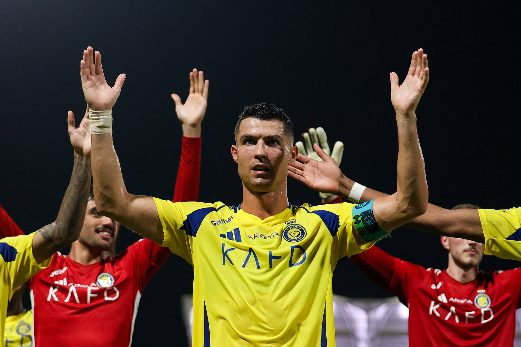 关于瑞典队痛击俄罗斯，晋级欧国际联赛决赛的信息