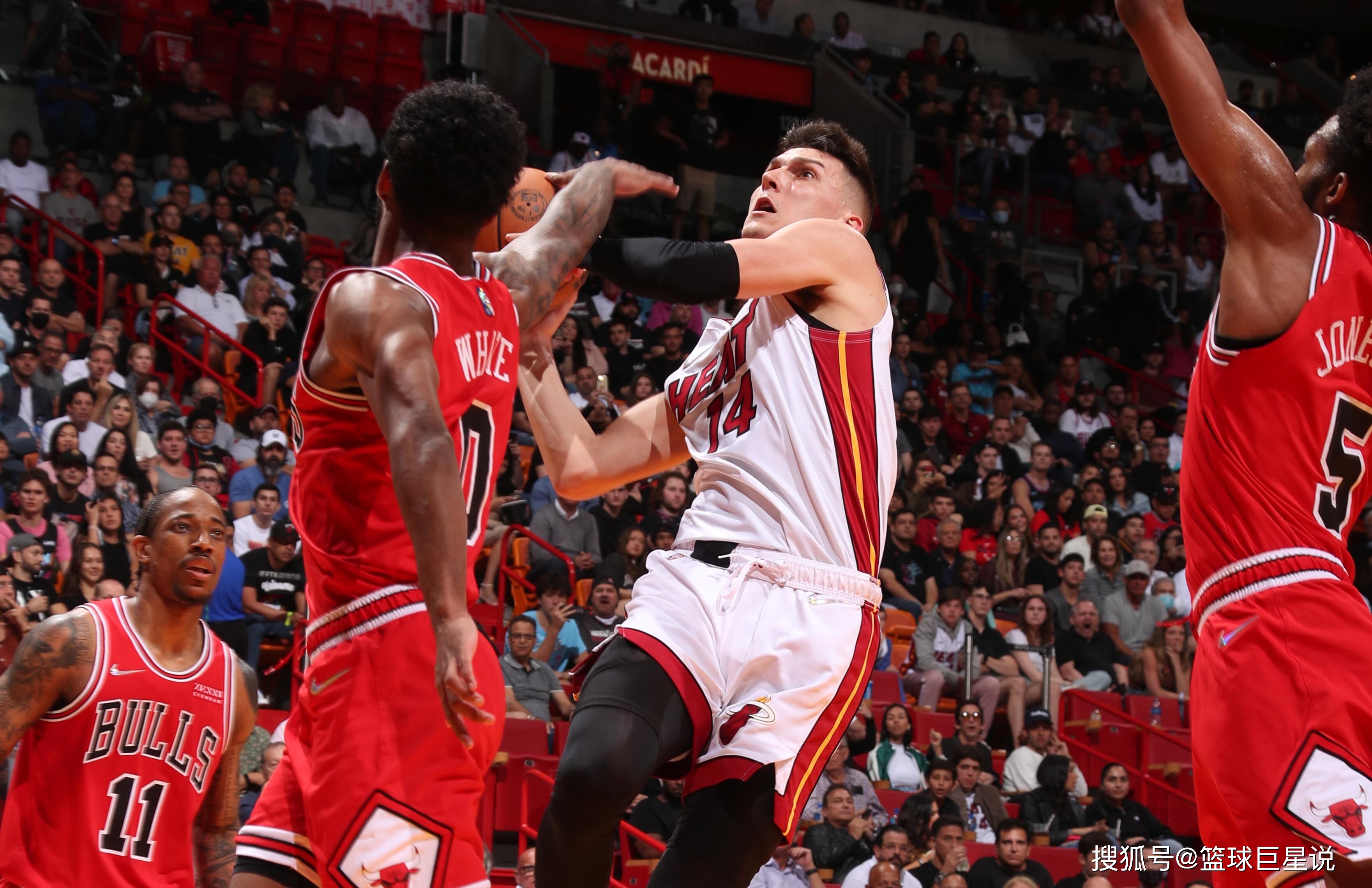 关于篮网队击败森林狼，追平东部第一热火的信息