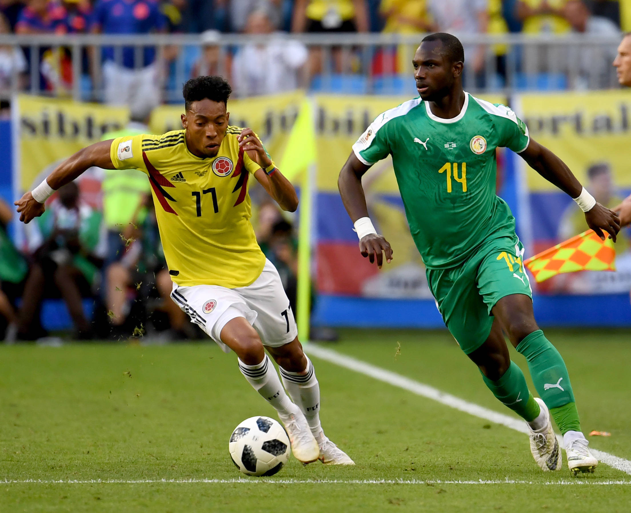 精彩绝伦的足球比赛成为人们热议的话题