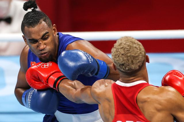 关于无声之音：拳击选手瞬息万变的信息