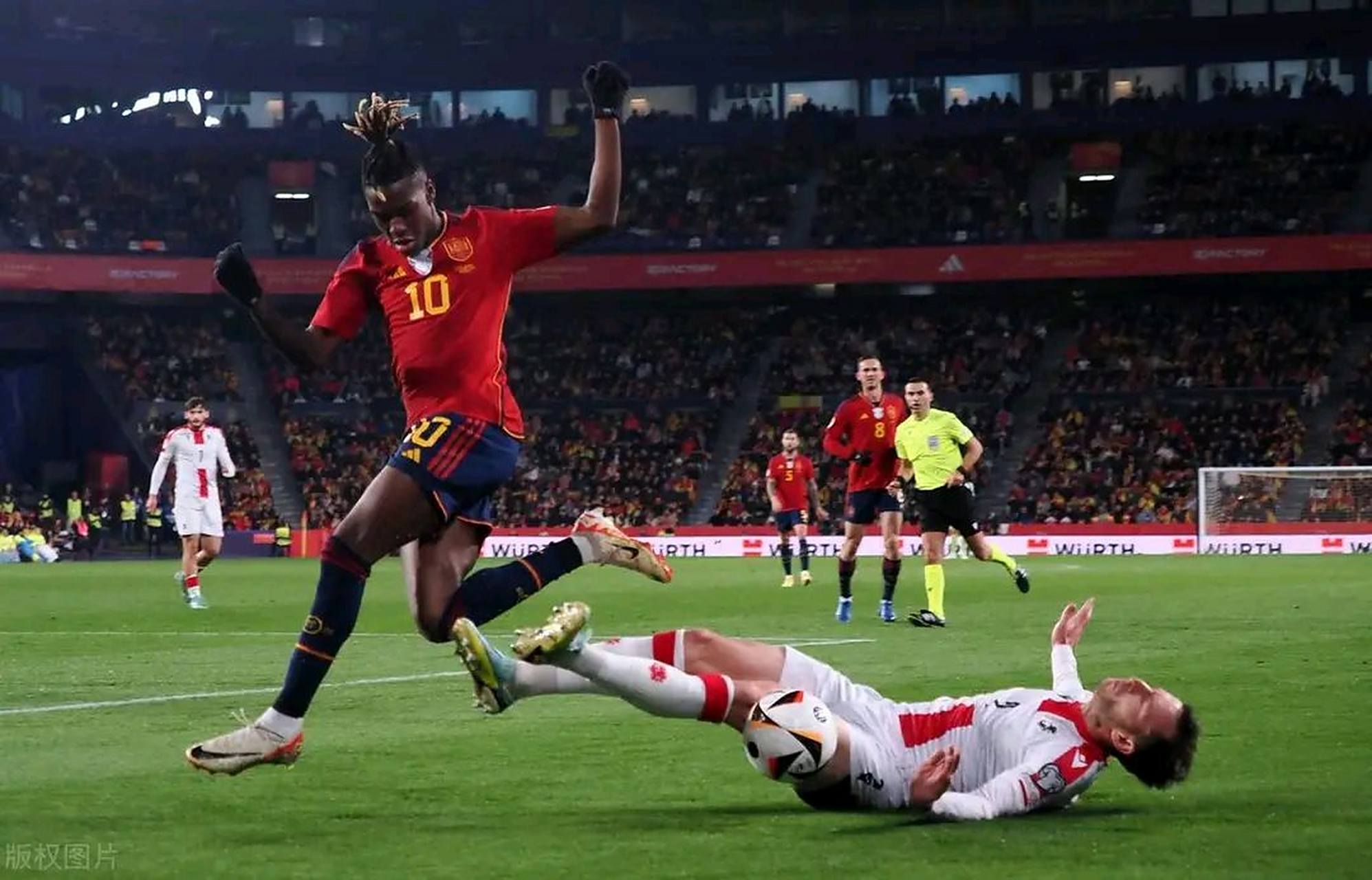 开云体育中国-格鲁吉亚队在欧洲杯预选赛中大放异彩，收获成功的简单介绍