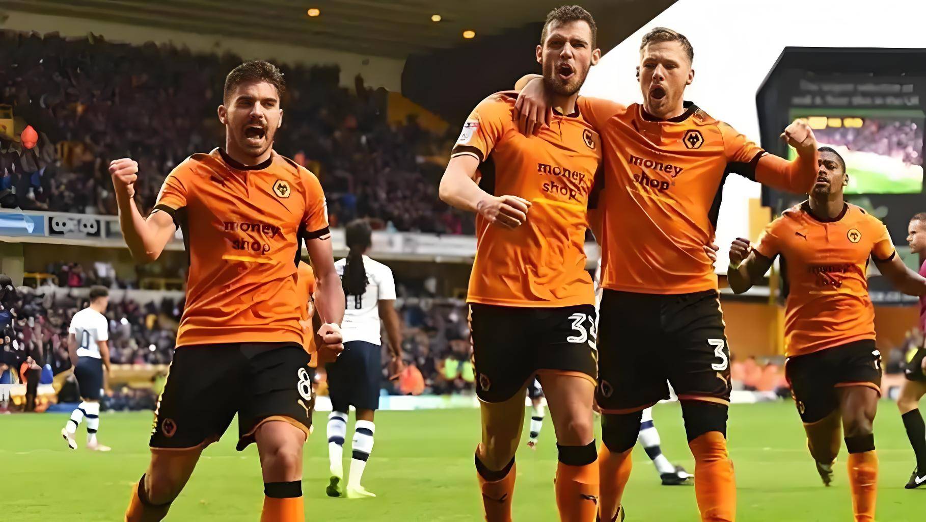 关于狼队主场逆袭，实现英超逆袭之路的信息