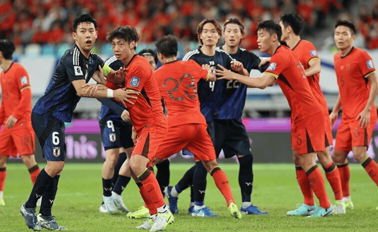 包含日本队问鼎亚洲杯赛冠军称霸亚洲的词条