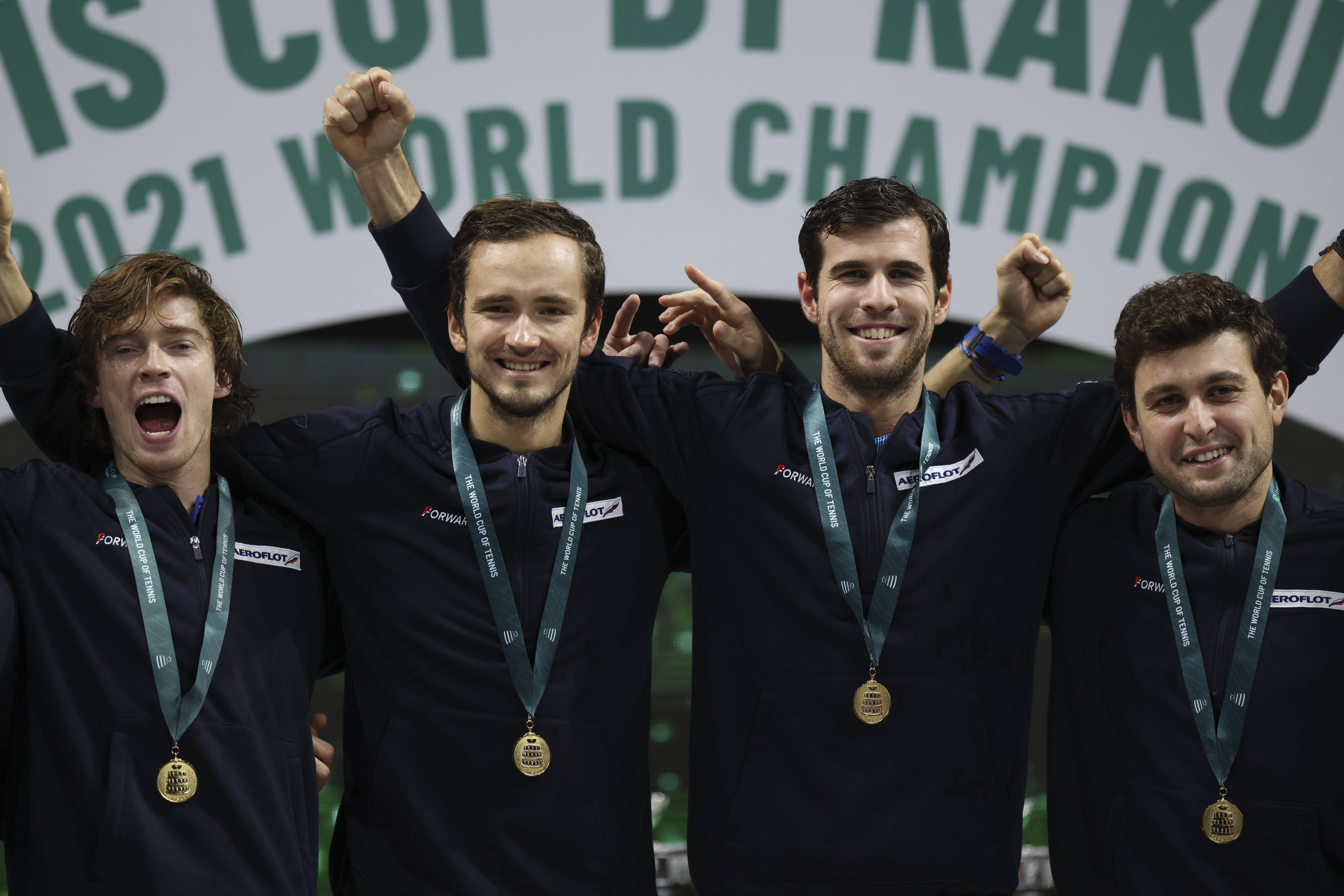 戴维斯杯轻取拉沃尔杯，辛纳惊艳四座的简单介绍